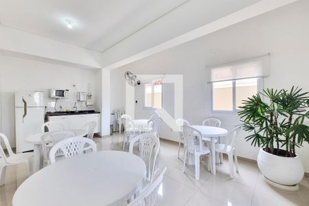 Apartamento para alugar com 63m², 2 quartos e 1 vagaÁrea comum - Salão de festas