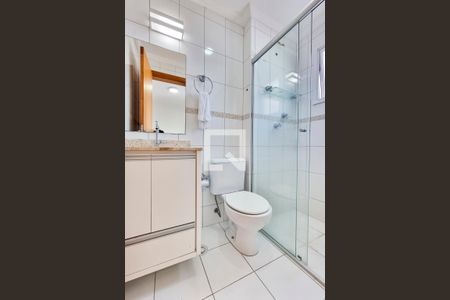 Banheiro da Suíte de apartamento para alugar com 2 quartos, 63m² em Jardim America, São José dos Campos