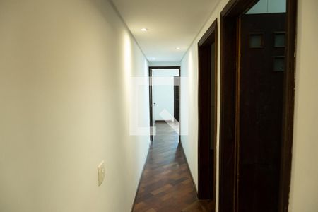 Corredor de casa à venda com 2 quartos, 150m² em Jardim Roberto, Osasco