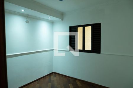 Quarto 1 de casa à venda com 2 quartos, 150m² em Jardim Roberto, Osasco