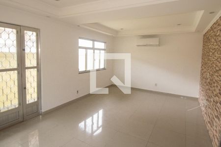 Sala de casa para alugar com 3 quartos, 185m² em Jardim Primavera, Duque de Caxias