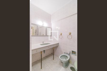 Apartamento à venda com 136m², 3 quartos e 1 vaga Apartamento à venda com 136m², 3 quartos e 1 vagaBanheiro