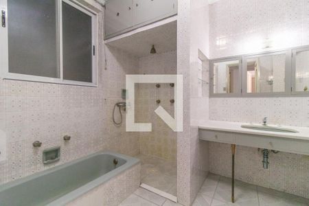 Apartamento à venda com 136m², 3 quartos e 1 vaga Apartamento à venda com 136m², 3 quartos e 1 vagaBanheiro