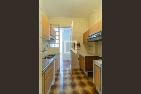 Apartamento à venda com 136m², 3 quartos e 1 vaga Apartamento à venda com 136m², 3 quartos e 1 vagaCozinha e Área de Serviço