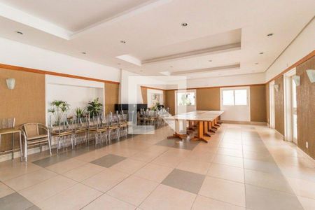 Apartamento à venda com 136m², 3 quartos e 1 vaga Apartamento à venda com 136m², 3 quartos e 1 vagaÁrea comum - Salão de festas