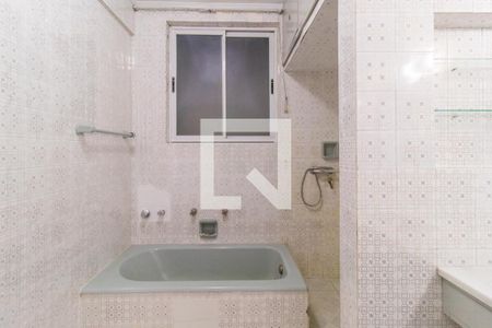 Apartamento à venda com 136m², 3 quartos e 1 vaga Apartamento à venda com 136m², 3 quartos e 1 vagaBanheiro