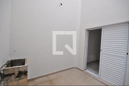 Casa à venda com 179m², 4 quartos e 2 vagasHall social