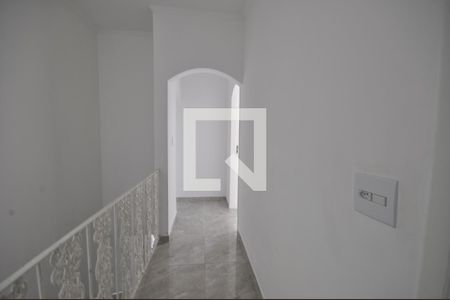 Casa à venda com 179m², 4 quartos e 2 vagasCorredor