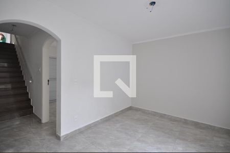 Casa à venda com 179m², 4 quartos e 2 vagasCopa