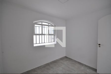 Casa à venda com 179m², 4 quartos e 2 vagasQuarto de Serviço