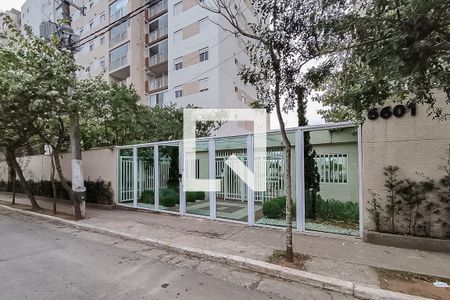 Apartamento para alugar com 55m², 2 quartos e 1 vagaFachada