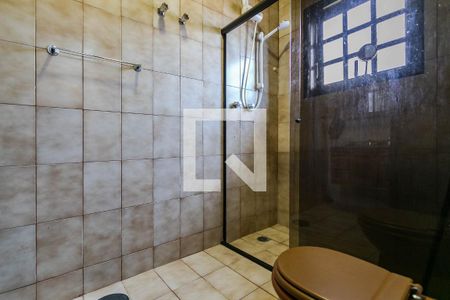 Casa para alugar com 466m², 6 quartos e 4 vagasBanheiro 2