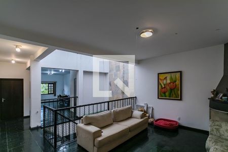 Casa para alugar com 466m², 6 quartos e 4 vagasLiving