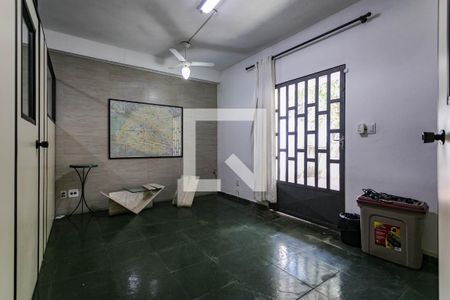 Casa para alugar com 466m², 6 quartos e 4 vagasQuarto 3 - Escritório