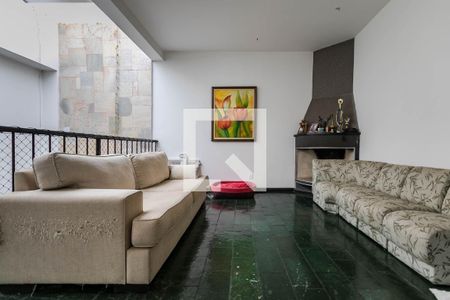 Casa para alugar com 466m², 6 quartos e 4 vagasLiving