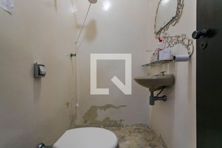 Casa para alugar com 466m², 6 quartos e 4 vagasBanheiro - Quarto 8 - Suíte