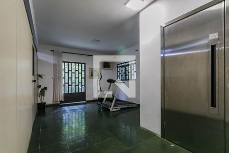 Casa para alugar com 466m², 6 quartos e 4 vagasQuarto 2