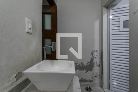 Casa para alugar com 466m², 6 quartos e 4 vagasBanheiro