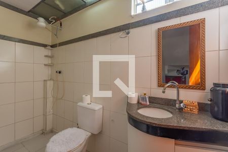 Casa para alugar com 125m², 3 quartos e 3 vagas Casa para alugar com 125m², 3 quartos e 3 vagasBanheiro Social