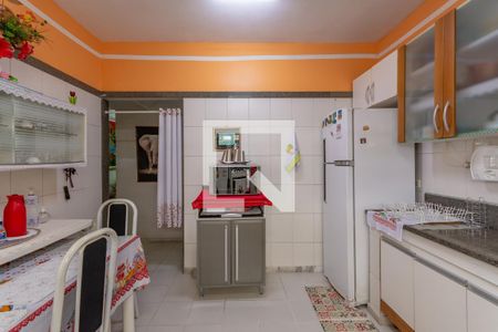 Casa para alugar com 125m², 3 quartos e 3 vagas Casa para alugar com 125m², 3 quartos e 3 vagasCozinha