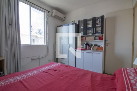 Quarto 1 de apartamento à venda com 2 quartos, 43m² em Rubem Berta, Porto Alegre