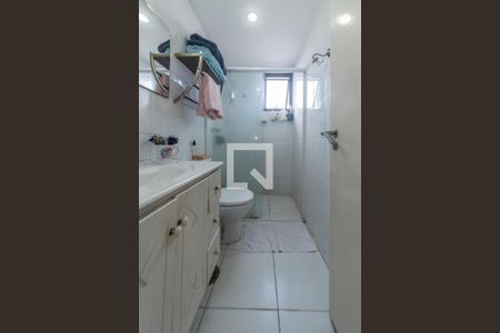 Apartamento à venda com 75m², 3 quartos e 1 vagaBanheiro da Suíte