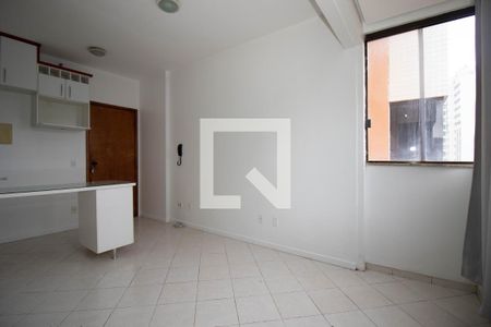 Sala de kitnet/studio para alugar com 1 quarto, 65m² em Sul (águas Claras), Brasília