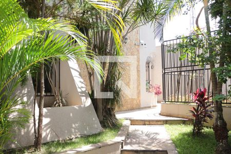 Casa à venda com 400m², 6 quartos e 5 vagasEntrada