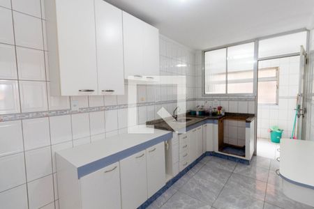 Apartamento à venda com 65m², 2 quartos e 1 vagaCozinha