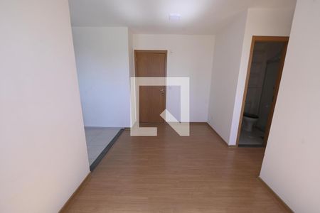 Sala de apartamento para alugar com 2 quartos, 42m² em Chácara São Pedro, Aparecida de Goiânia