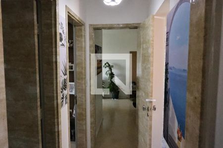 Apartamento à venda com 78m², 3 quartos e 1 vagaCorredor