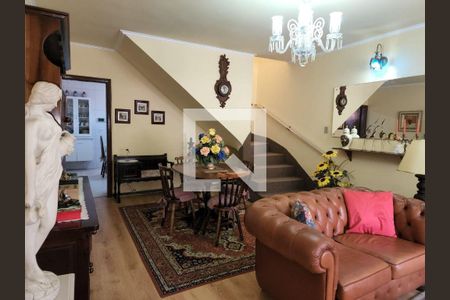 Casa à venda com 3 quartos, 154m² em Indianópolis, São Paulo