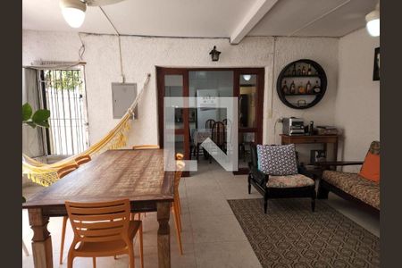 Casa à venda com 3 quartos, 154m² em Indianópolis, São Paulo