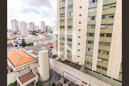 Sala/Cozinha - Vista de apartamento para alugar com 1 quarto, 24m² em Vila Cláudia, São Paulo