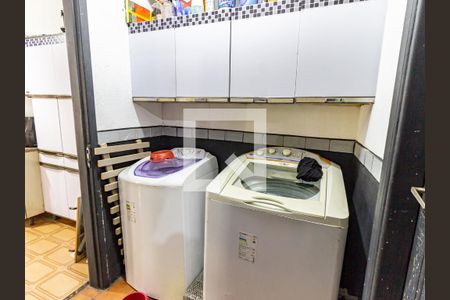 Casa à venda com 75m², 2 quartos e sem vaga Casa à venda com 75m², 2 quartos e sem vagaÁrea de Serviço