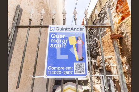 Casa à venda com 75m², 2 quartos e sem vaga Casa à venda com 75m², 2 quartos e sem vagaPlaquinha