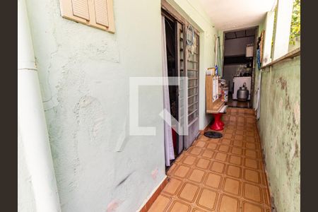Casa à venda com 75m², 2 quartos e sem vaga Casa à venda com 75m², 2 quartos e sem vagaQuintal
