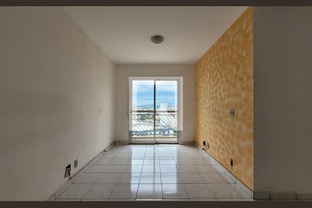 Apartamento para alugar com 69m², 3 quartos e 1 vagaSala