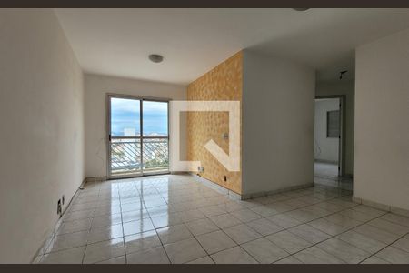 Sala de apartamento para alugar com 3 quartos, 69m² em Vila Bela Vista, Santo André