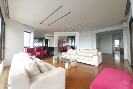 Apartamento para alugar com 470m², 6 quartos e 4 vagasSala
