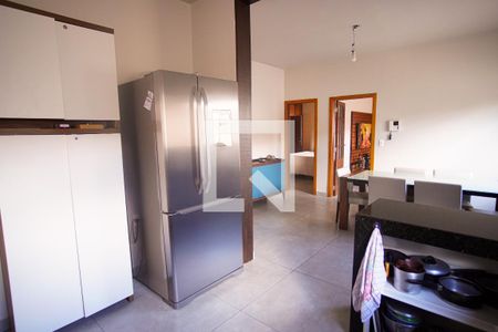 Casa à venda com 235m², 3 quartos e 3 vagas Casa à venda com 235m², 3 quartos e 3 vagasCozinha