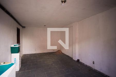 Casa à venda com 235m², 3 quartos e 3 vagas Casa à venda com 235m², 3 quartos e 3 vagasGaragem 1