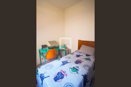 Casa à venda com 235m², 3 quartos e 3 vagas Casa à venda com 235m², 3 quartos e 3 vagasQuarto 2