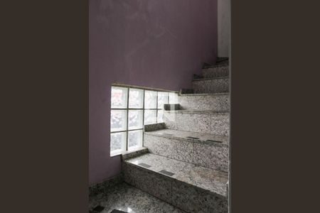 Apartamento à venda com 120m², 3 quartos e sem vagaEscada para Terraço