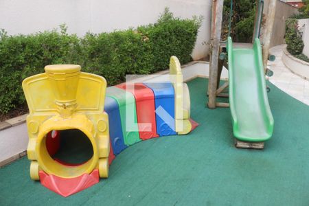 Apartamento para alugar com 178m², 4 quartos e 3 vagasÁrea comum - Playground