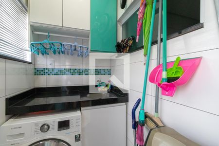 Apartamento à venda com 65m², 2 quartos e 1 vagaÁrea de serviço