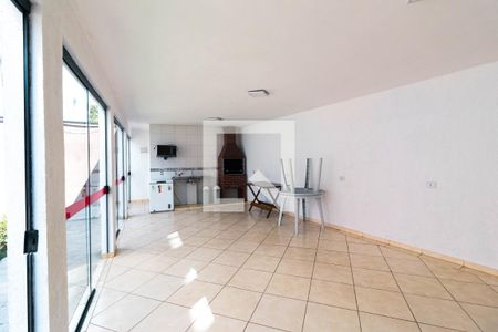 Apartamento para alugar com 40m², 2 quartos e sem vaga Apartamento para alugar com 40m², 2 quartos e sem vagaÁrea comum - Salão de festas