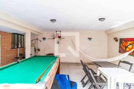 Casa à venda com 297m², 3 quartos e 3 vagasSalão