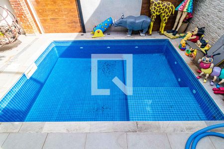 Casa à venda com 297m², 3 quartos e 3 vagasPiscina