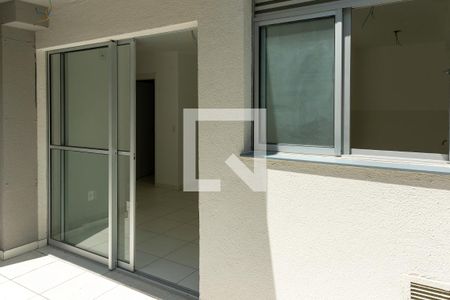 Jardim / Área privativa de apartamento para alugar com 2 quartos, 70m² em Pechincha, Rio de Janeiro